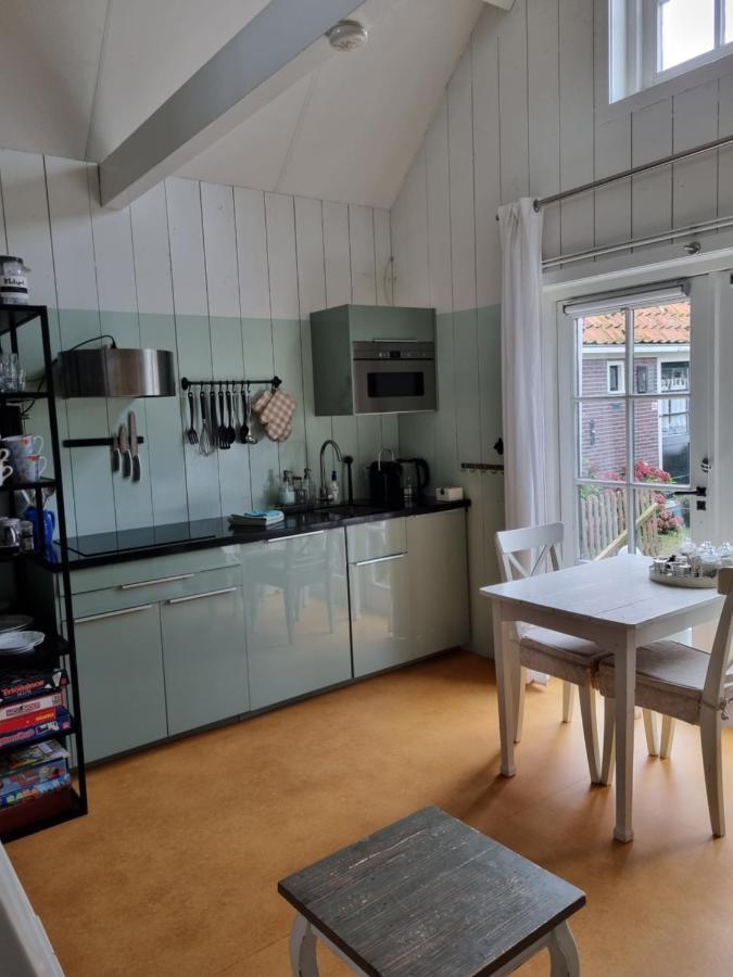 Bed En Breakfast Onder Aan De Dijk Warder Bagian luar foto
