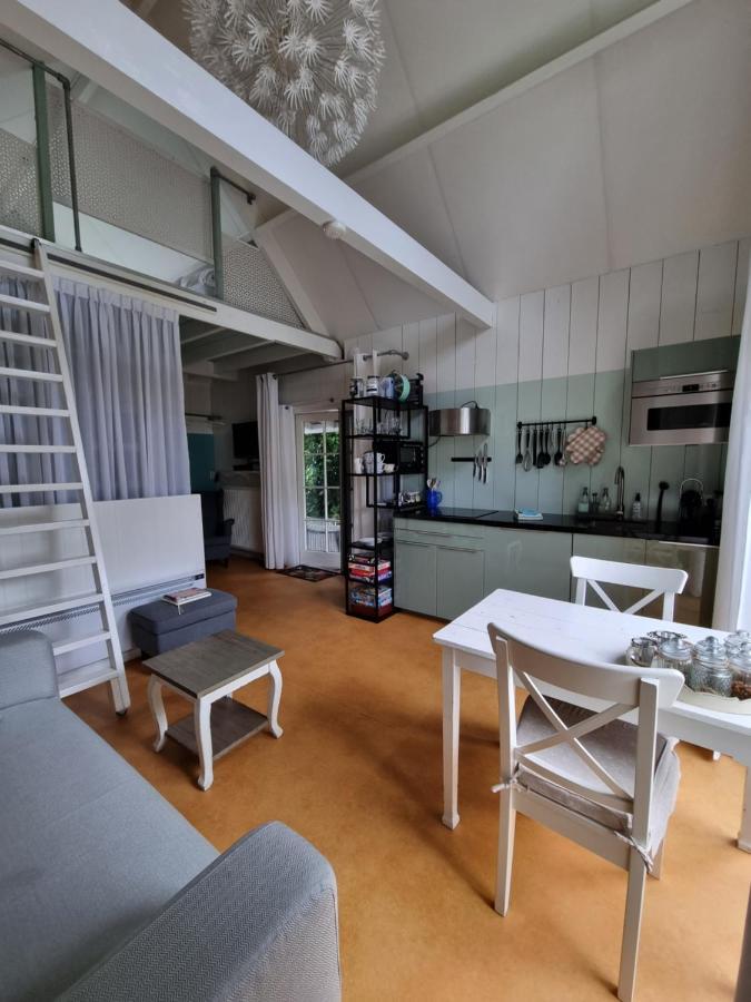 Bed En Breakfast Onder Aan De Dijk Warder Bagian luar foto
